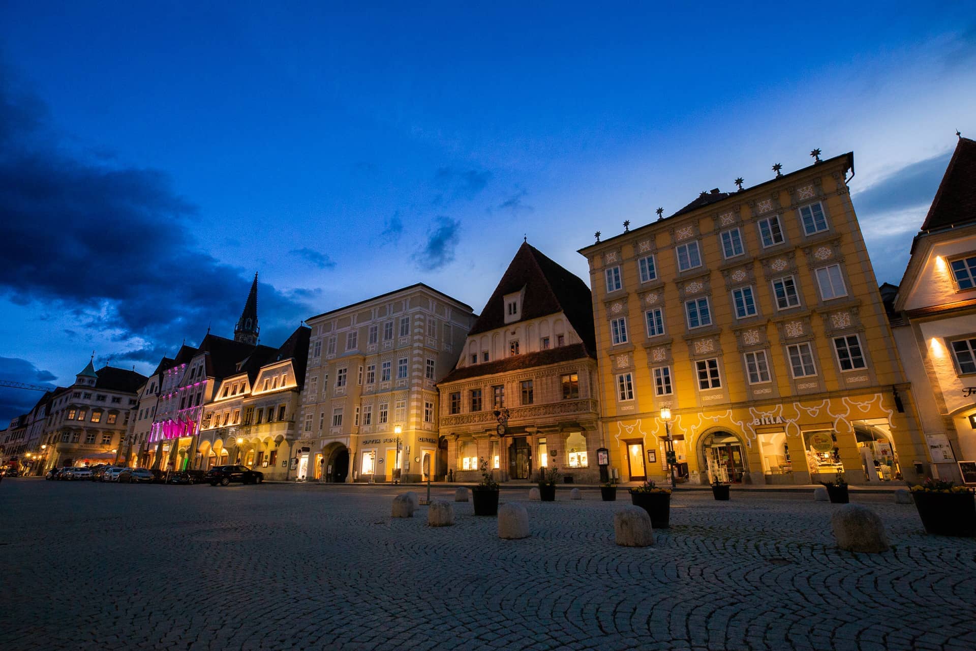 Gewerbe Fotografie Stadtplatz Steyr bei Abendstimmung